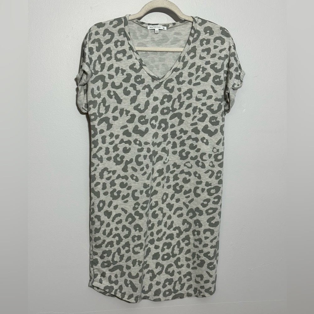 Antistar Women’s M Gray Animal Print Short Sleeve Stretchy Knit Dress | SKU 0736